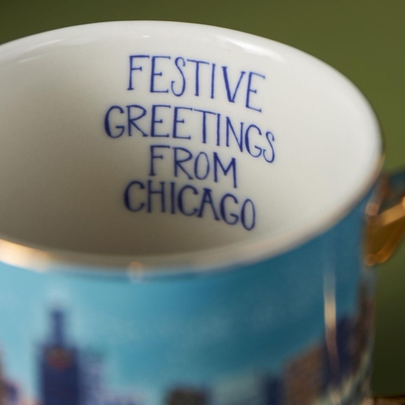 NWT 2023  Anthropologie Holiday  In The City Chicago  Mug - Picture 4 of 4